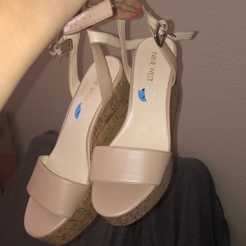 Nine West Beige Wedges